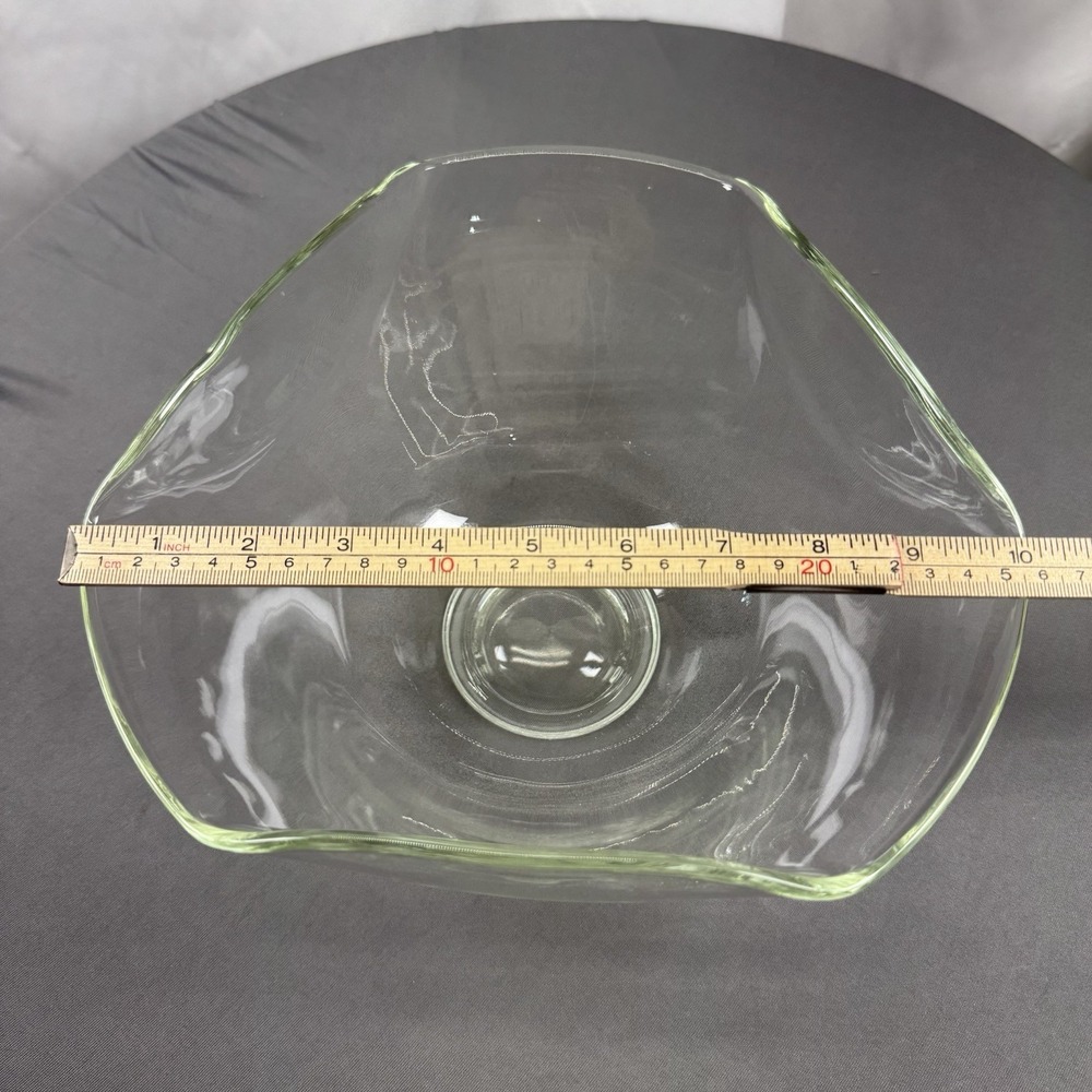 Vintage MCM Glass 10" Tricorner Clear Fruit Serving Bowl - Picture 3 of 4